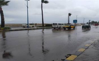   سقوط أمطار على الإسكندرية مع استمرار حركة الملاحة بالميناء