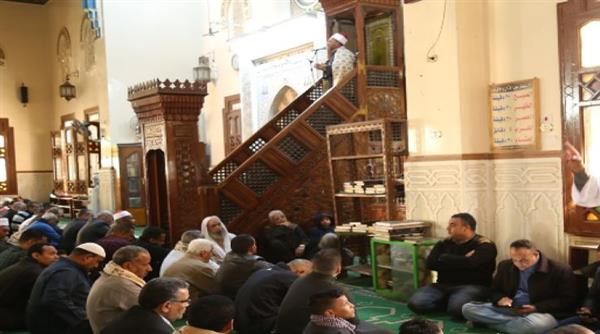 خلق عظيم يدخل الفرحة على القلوب.. موضوع خطبة الجمعة اليوم