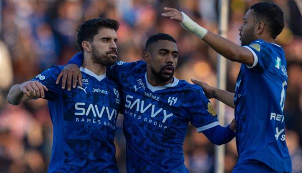 دوري روشن السعودي .. الهلال يتصدر مؤقتا بفوزه الكبير على العروبة 5-0