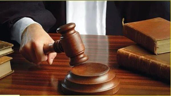 خلال ساعات.. محاكمة المتهمين بإجبار مواطن على توقيع إيصالات أمانة بالإكراه 