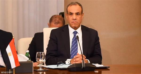 وزير الخارجية يبحث مع نظيره السعودي التعاون الثنائي بين البلدين