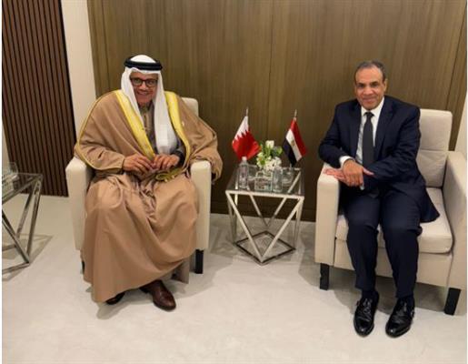 وزير الخارجية يبحث مع نظيره البحريني القضية الفلسطينية والأوضاع في سوريا واليمن