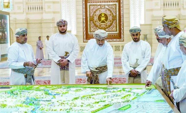سلطان عُمان يؤكد ترسيخ رؤية الإدارة المحلية القائمة على اللامركزية
