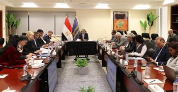   وزير الاتصالات: الدولة حريصة على تأهيل الشباب للعمل في مجال التعهيد
