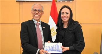 وزيرة التضامن تستقبل وزير التنمية الاجتماعية والأسرية بجمهورية سنغافورة