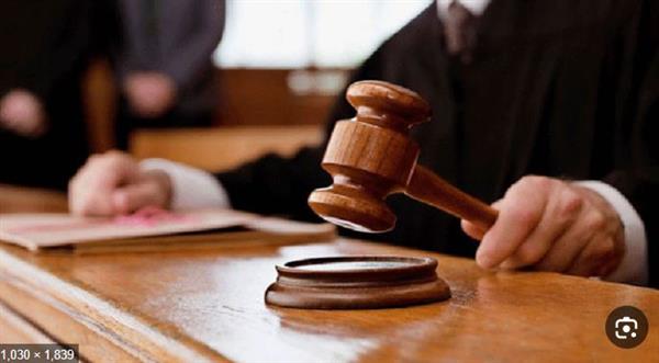 محاكمة قائد دراجة نارية قتل شخصًا ولاذ بالفرار