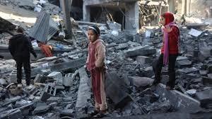 استشهاد 6 فلسطينيين وإصابة آخرين فى قصف إسرائيلى على شرق غزة