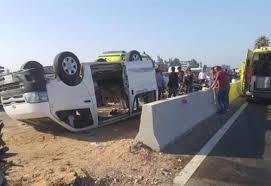 إصابة 5 أشخاص فى انقلاب ميكروباص بطريق إسكندرية الصحراوي