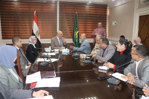 محافظ القليوبية يعقد اللقاء الجماهيري بالديوان العام لحل مشاكل المواطنين