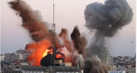30 شهيد وعشرات المصابين جراء قصف إسرائيلي على غزة اليوم