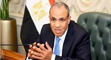 وزير الخارجية ومجموعة من الوزراء السودانيين يثمنون الراوبط التاريخية التى تجمع البلدين