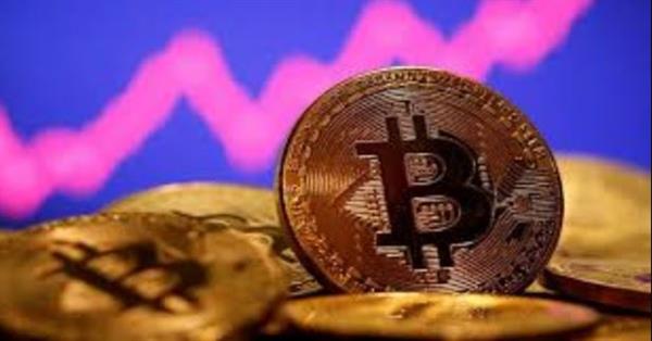 بتكوين تواصل صعودها وتقترب من مستوى 100 ألف دولار