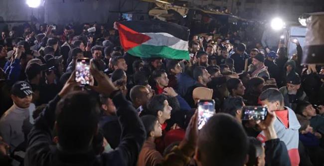خاص| مفكر فلسطيني: حان الوقت ليداوي الغزاوي جراحه النازفة 