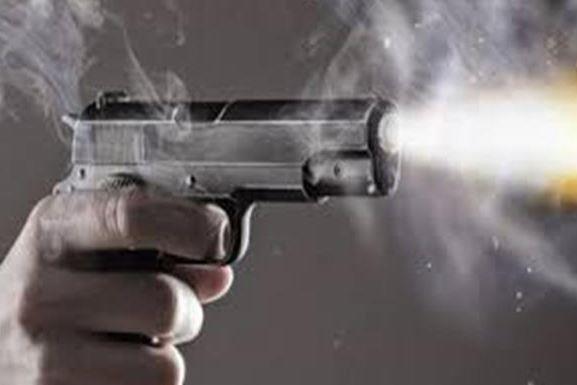 بسبب خلافات الجيرة.. عامل يشرع في قتل جاره بسوهاج