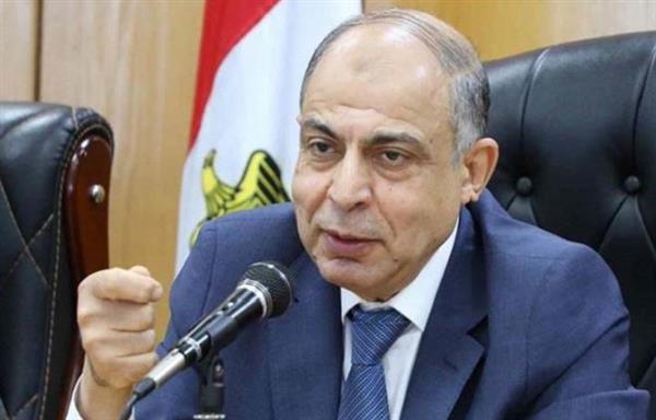 محافظ المنيا : جهود مكثفة لدعم الشباب من خلال مديرية العمل