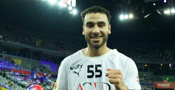 محسن رمضان لاعب منتخب اليد: نسعى لحصد ميدالية تاريخية في بطولة العالم