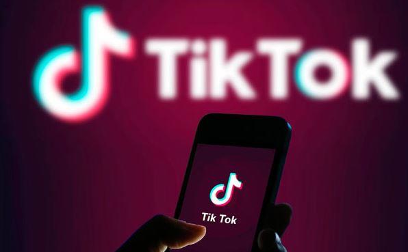 تطبيق تيك توك يتوقف عن العمل في أمريكا