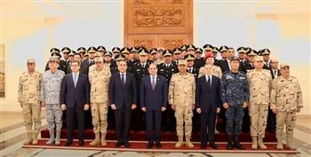   القوات المسلحة تهدي وزارة الداخلية أغنية عايشين الحياة مع بعض بمناسبة عيد الشرطة
