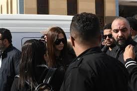   شقيق ياسمين عبد العزيز يقيم عزاء والده