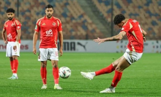 اتفرج في البيت.. قناة مجانية تنقل مباراة الأهلي وشباب بلوزداد