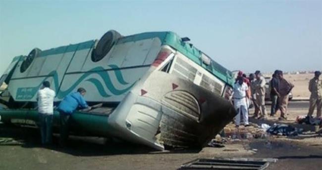 إصابة 30 عاملا إثر انقلاب أتوبيس بالعلمين فى الساحل الشمالى