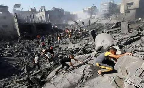 استشهاد 11 فلسطينيا في قصف الاحتلال الإسرائيلي مناطق متفرقة بمدينة غزة