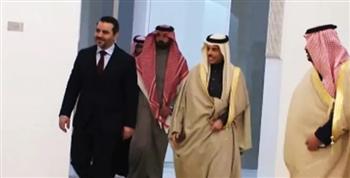   وزير الخارجية السعودي يعقد جلسة مباحثات مع نظيره في الحكومة الانتقالية السورية