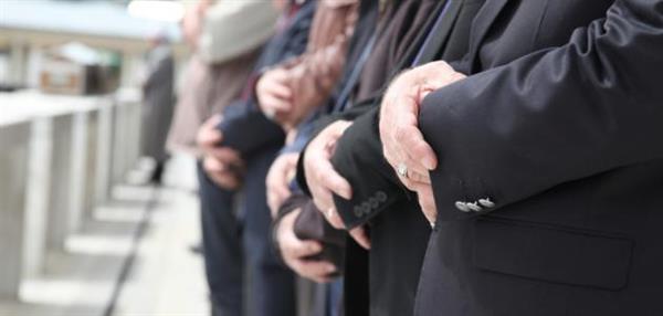 هل يجوز لمن فاتته صلاة الجنازة آداؤها بعد دفن الميت؟