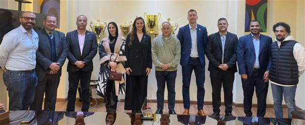 مجلس الريشة الطائرة يزور اللجنة البارالمبية لبحث سبل التعاون