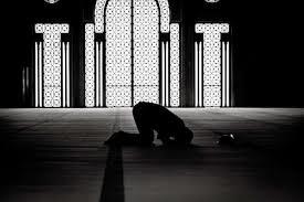 هل يجوز قيام الليل بقراءة القرآن فقط؟