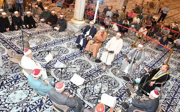 بهذه الرواية.. انطلاق مقرأة كبار القراء في مسجد الحسين اليوم