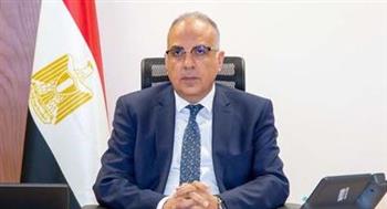   وزير الري يبحث مع مسئول بالبنك الأوروبي للتنمية تعزيز التعاون في مجال الموارد المائية