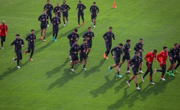 الأهلي يختتم استعداداته لمباراة فاركو في الدوري