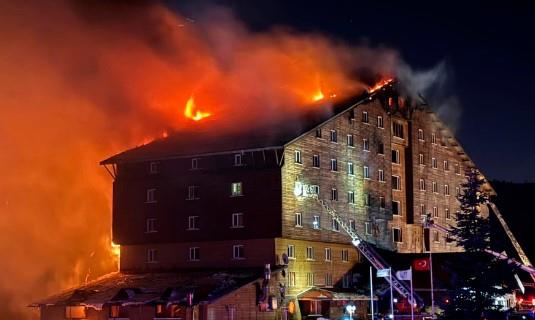 الداخلية التركية: ارتفاع قتلى حريق فندق منتجع التزلج إلى 76 شخصًا