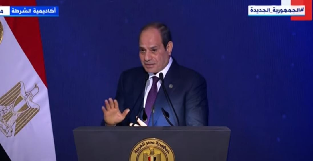 الرئيس السيسي لـ المصريين: "اطمئنوا.. الله موجود ومطلع على تصرفاتنا"