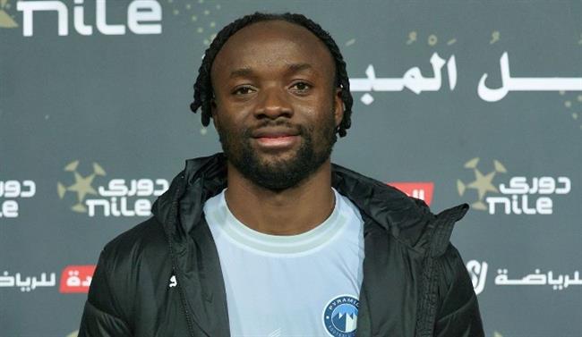 فيستون ماييلي يفوز بجائزة رجل مباراة بيراميدز وزد بالدوري