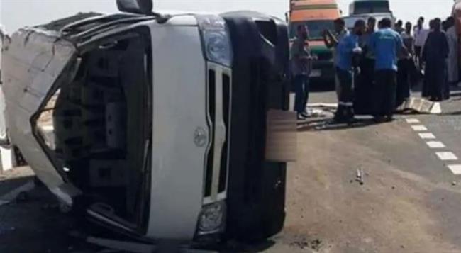 إصابة 9 أشخاص إثر انقلاب ميكروباص بطريق إسكندرية الصحراوى