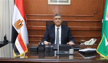   محافظ الجيزة يعتمد حركة مديري ووكلاء الإدارات التعليمية تضم 16 قيادة تعليمية جديدة