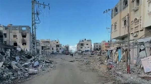 "القاهرة الإخبارية": المواطنون بدأوا في إصلاح ما تبقى من منازل داخل غزة