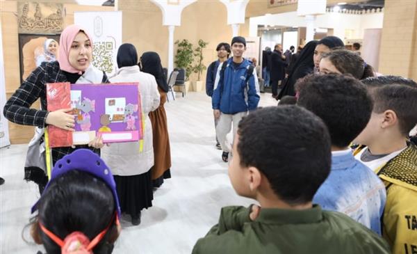 جناح الأزهر بمعرض الكتاب يقدم للأطفال كتاب "قصص الحيوان في زمن الصحابة"