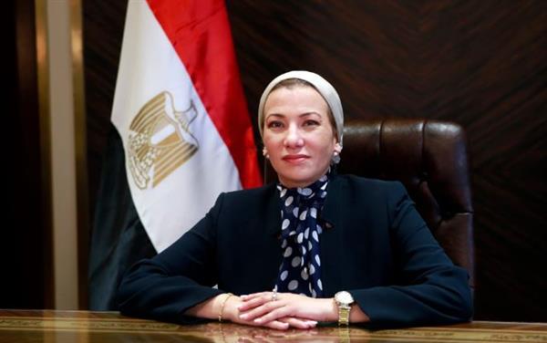 وزيرة البيئة تهنئ رجال الشرطة في عيدهم الـ73