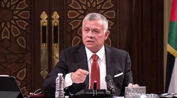 العاهل الأردني مهنئا الرئيس الأمريكي: حريصون على توطيد الشراكة الاستراتيجية بين البلدين
