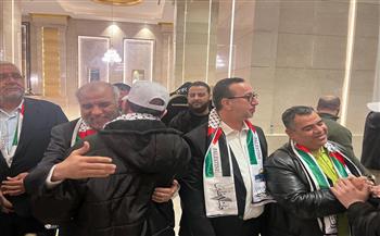   حماس تعلن وصول الأسرى الفلسطينيين المحررين إلى القاهرة