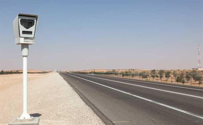 خلال 24 ساعة.. رادار المرور يلتقط 1014 سيارة تسير بسرعات جنونية 