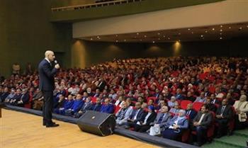   وزير التعليم يعقد لقاء موسعًا مع  2600 مدير مدرسة للمرحلتين الإعدادية و الثانوية