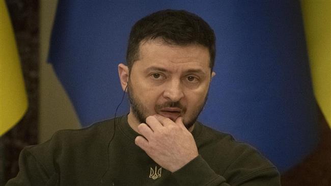 نائب أوكراني يقدر حجم ثروة زيلينسكي وحاشيته خلال العام 2024