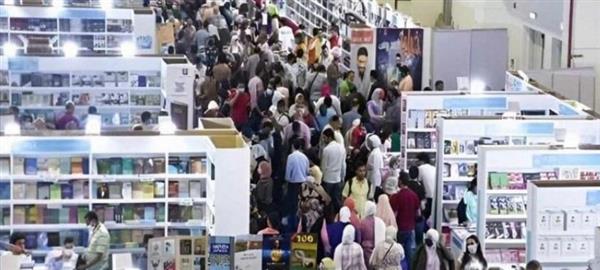 الصالون الثقافي بمعرض الكتاب يناقش قضايا "الإنسانيات الرقمية" وتأثيراتها