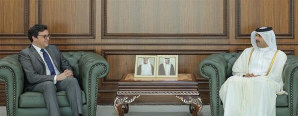 وزير الثقافة المصري يلتقي نظيره القطري في مستهل زيارته للدوحة