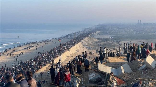 أكثر من 300 ألف نازح تمكنوا اليوم من العودة لشمال قطاع غزة