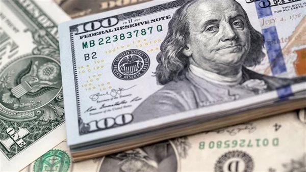 مفاجأة في سعر الدولار أمام الجنيه اليوم